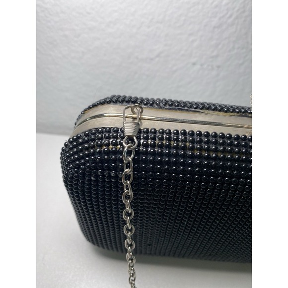 Vintage Black Beaded Flapper Clutch Rhinestone Ring Opener Accent Chain Strap - Picture 13 of 16